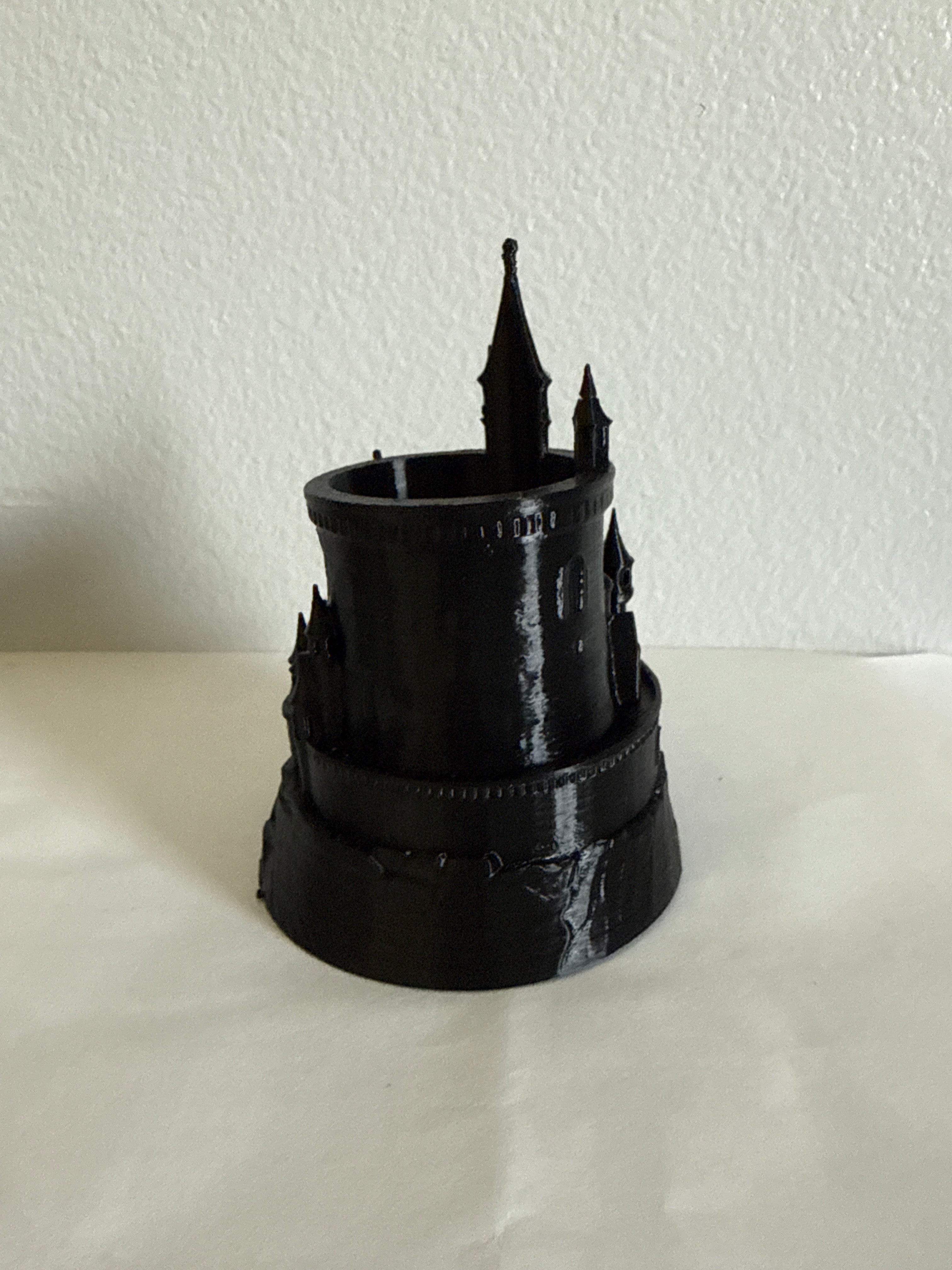 Hogwarts Pen Holder 🖊️